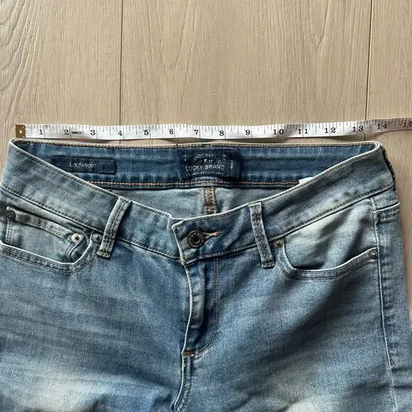 Lucky Brand Lolita Boot Mid Rise Bootcut Jeans 4/27 - Picture 6 of 7